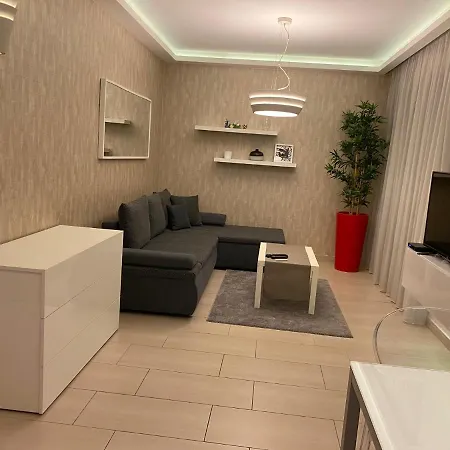Parizsi Udvar I. Apartment *